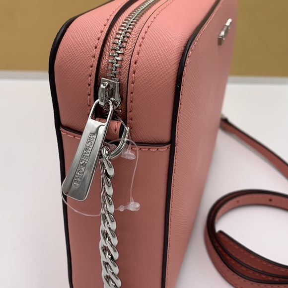 Michael Kors Jet Set Item Large East West Zip Crossbody Leather Primrose 
NWT - Picture 15 of 16